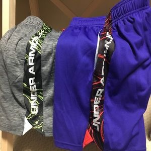 Boys Under Armour Size: Small